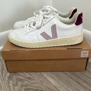Veja leather V-12 sneakers